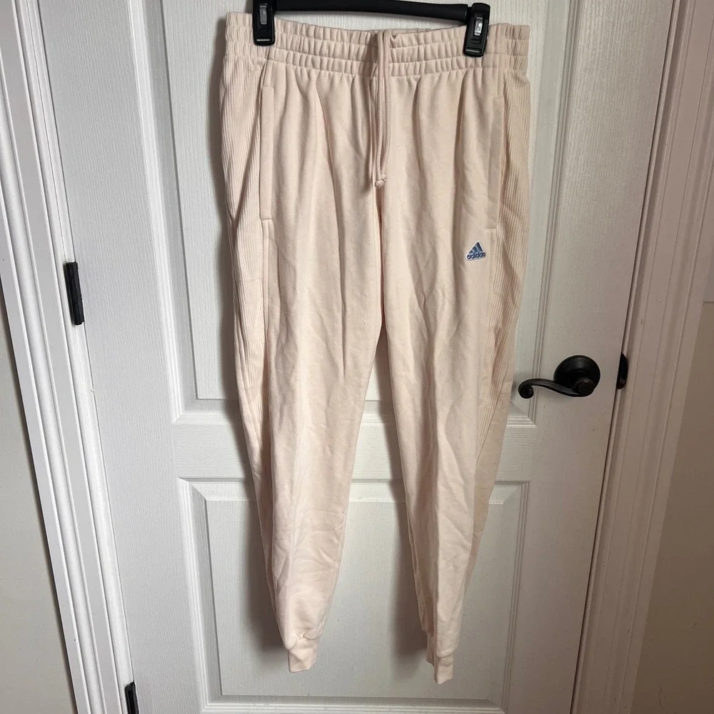 Adidas Men's Medium Wonder White Ribbed Jogger‎ Pants Sportswear Casual Comfort
